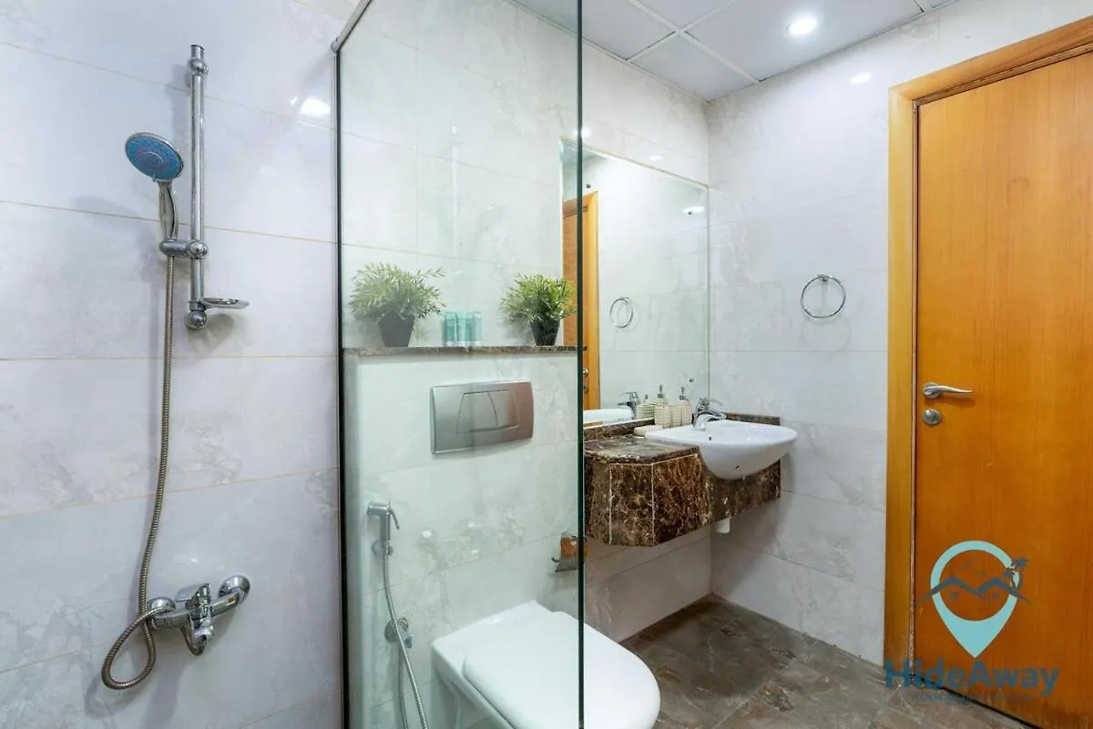 Apartment Lovely 1Bed Heart Of Marina 1 Min To Metro Dubai
