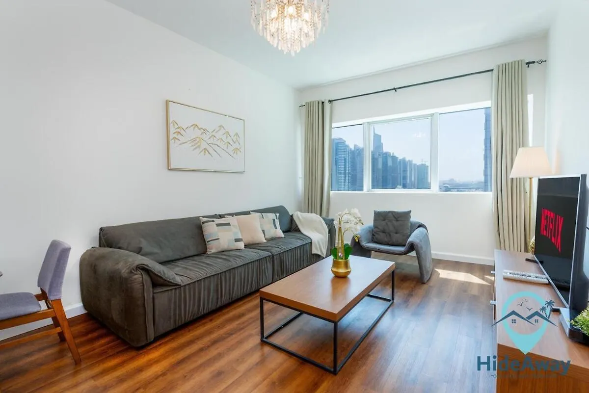 Lovely 1Bed Heart Of Marina 1 Min To Metro Dubai 0*,  United Arab Emirates